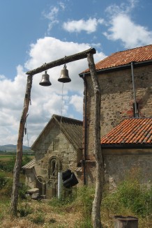 Bild: Kirchenruine Sugrugascheni