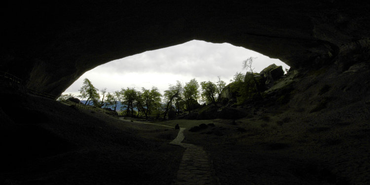 Bild: Die Höhle des Riesenfaultieres