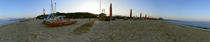 Panorama: Morgens am Strand