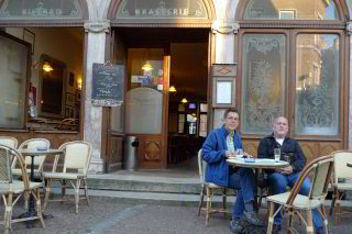 Aperitif im Cafe Parisien