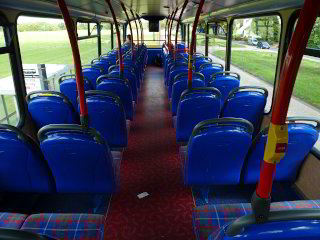 alleine oben im Bus