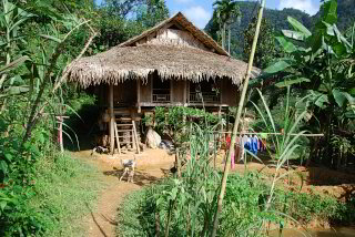 Bauernhaus unterwegs in einem Dorf
