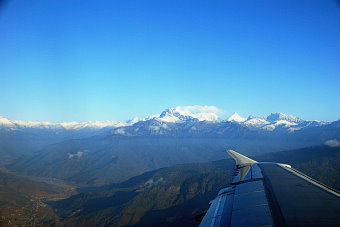 Bild: Der Blick nach Osten auf den Himalaya
