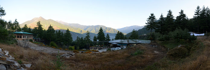 Bild: Panorama morgens früh oberhalb des Hotels