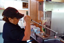 Bild: Real Fruit Icecream aus der Ständerbohrmaschine Bild: Real Fruit Icecream aus der Ständerbohrmaschine