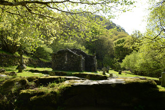 Bild: Ein altes Gebäude in Glendalough