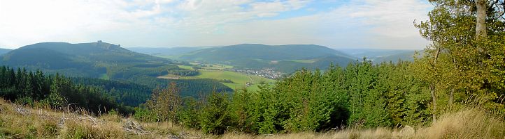 Bild: Blick auf die Bruchhauser Steine