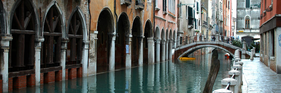 Bild: Aqua Alta bei Tag Bild: Aqua Alta bei Tag