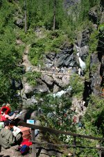 Bild: Maler am Wasserfall Bild: Maler am Wasserfall