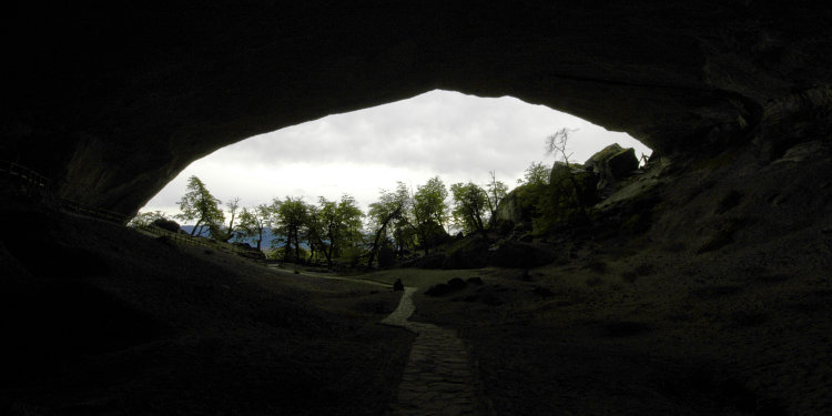 Bild: Die Höhle des Riesenfaultieres Bild: Die Höhle des Riesenfaultieres