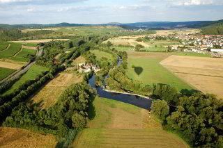 Unser Schatten fährt voraus