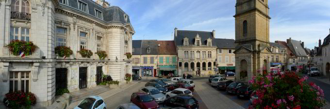 Marktplatz in Décize