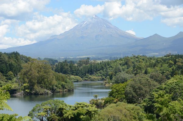 Mount Taranaki in seiner ganzen Pracht