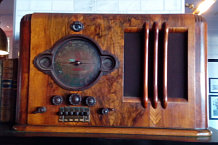 Bild: Ist das nicht ein wunderbares Radio? Bild: Ist das nicht ein wunderbares Radio?