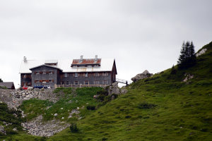 Bild: Freiburger Hütte Bild: Freiburger Hütte