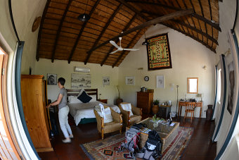 Bild: Das Schlafzimmer mit Miefquirl an der Decke Bild: Das Schlafzimmer mit Miefquirl an der Decke