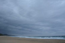 Bild: Regenwolken über Cape Vidal Bild: Regenwolken über Cape Vidal