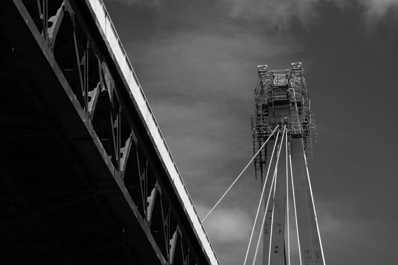Die 'Batman Bridge' über den River Tamar Die 'Batman Bridge' über den River Tamar