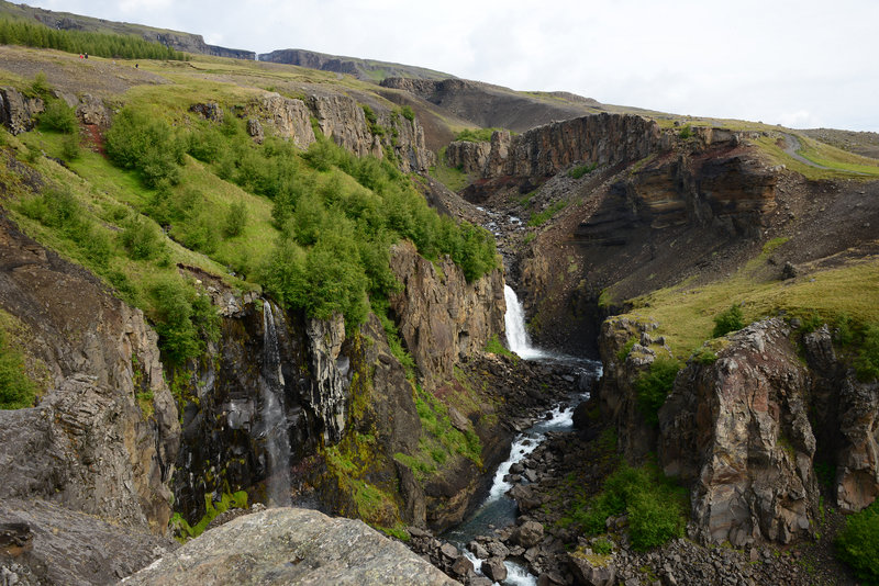 Ganz oben ist der Hengifoss