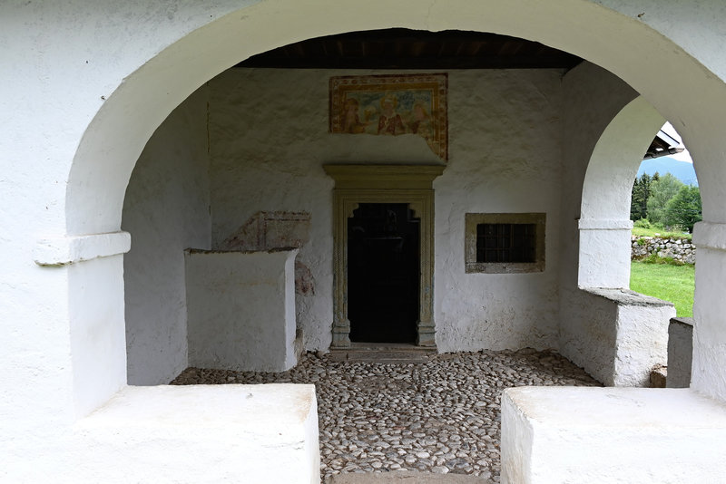 Am Ausgang der Schlucht liegt eine kleine Kapelle